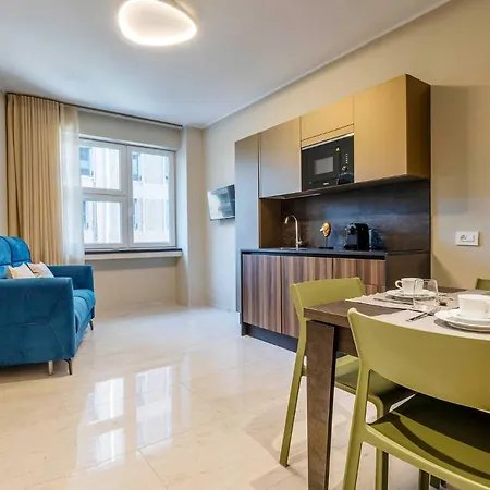 Velasca Tower Apartments Milan Exterior photo